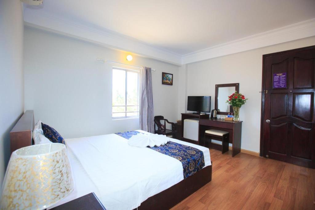 Pho Bien Hotel 芽庄 外观 照片
